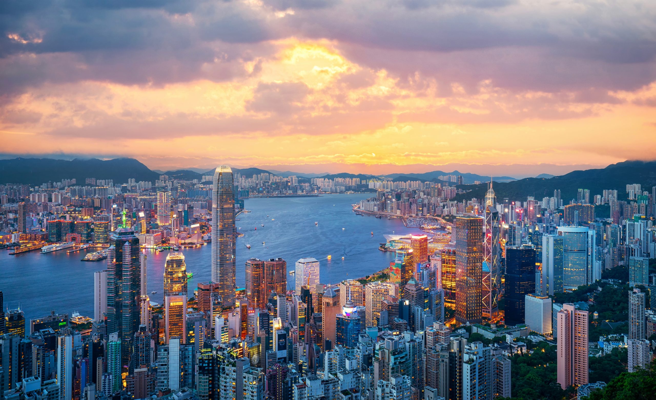 Aerial,View,Of,Skyscrapers,At,Dusk,Over,The,Financial,District